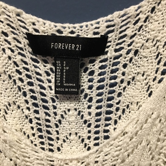 Loose Knit Sweater Tank - Picture 3 of 4